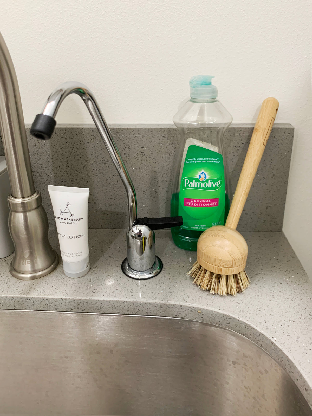 Dish Brush Replacement Head – cinder + salt